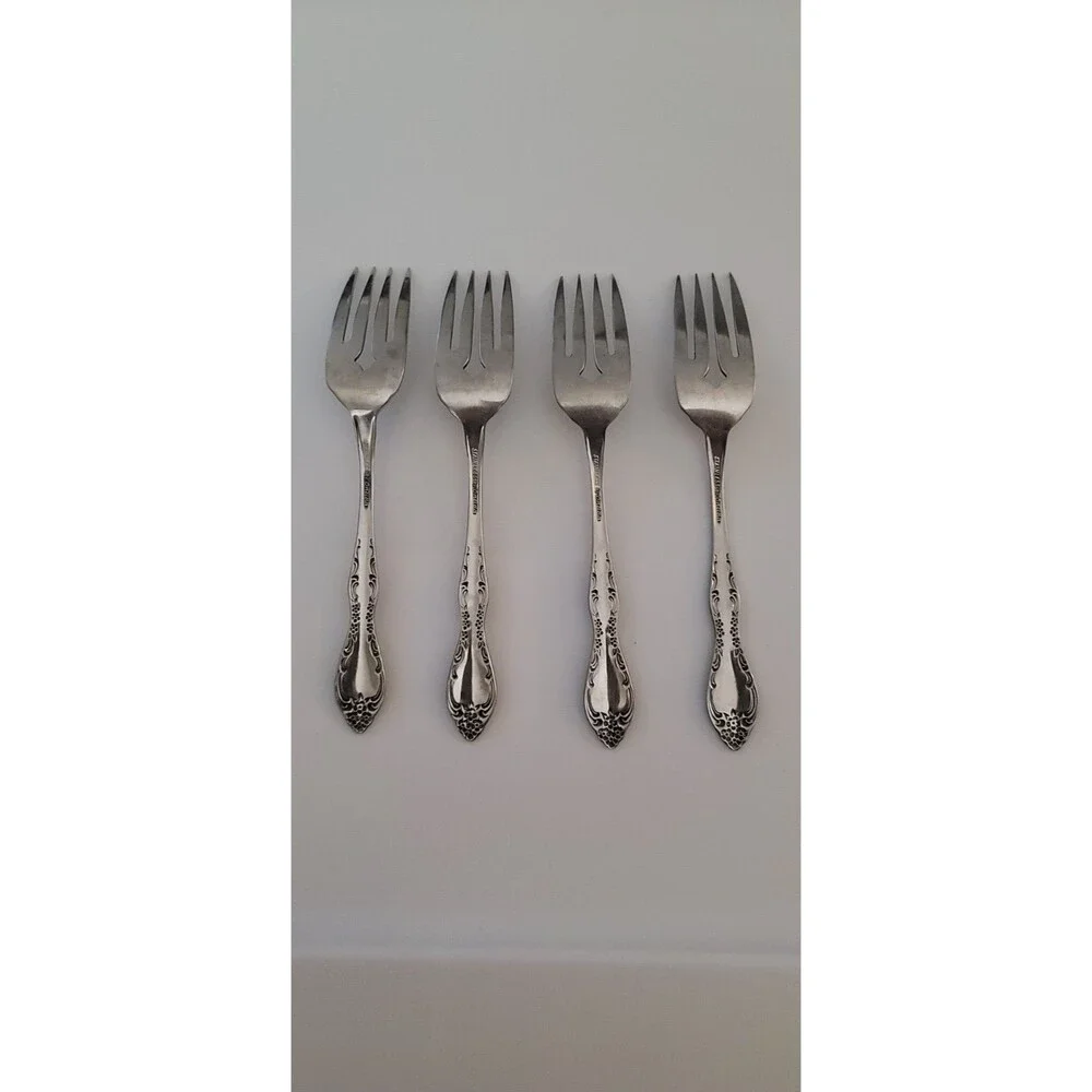 Set of 4 VTG Oneida Stainless Bourbon Salad Forks 6 1/4